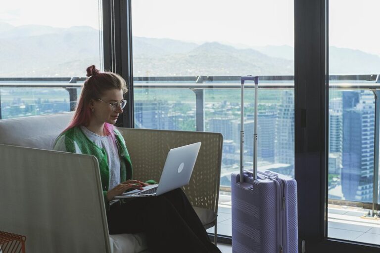 sustain luxury travel while working