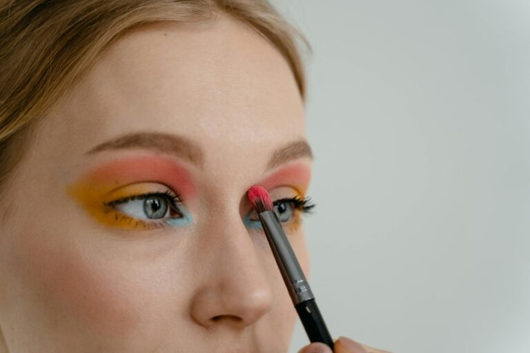 eye makeup blending techniques