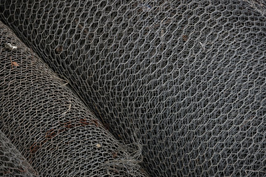 How To Build A Fence With Hardware Cloth