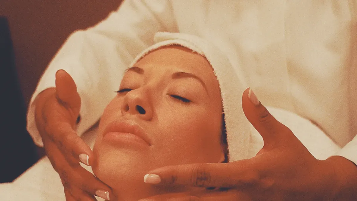 How Elite Wellness Retreats Influence Luxury Beauty Trends